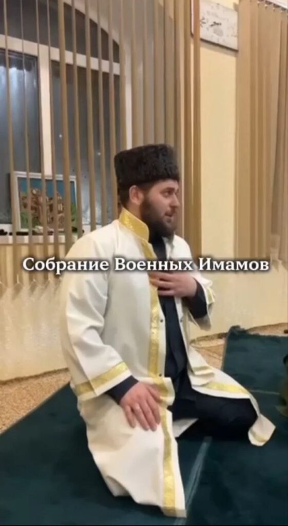 В зоне СВО прошло рабочее собрание с имамами при участии представителей ДУМ ДВ