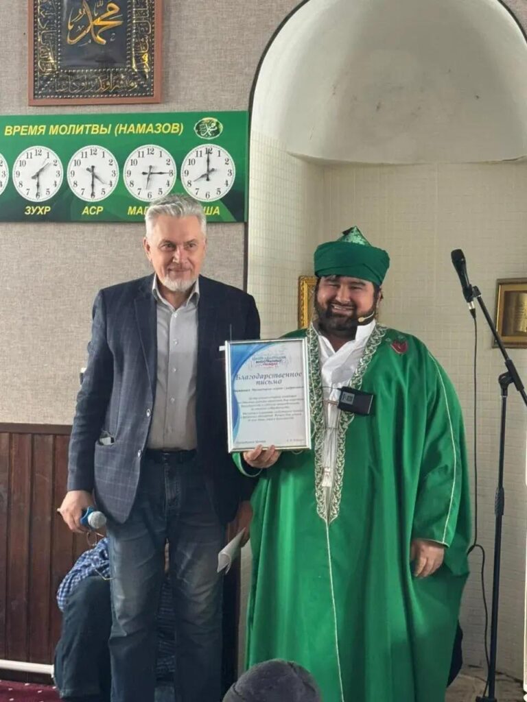 Центр адаптации мигрантов продолжает просветительскую работу в ДУМ ДВ